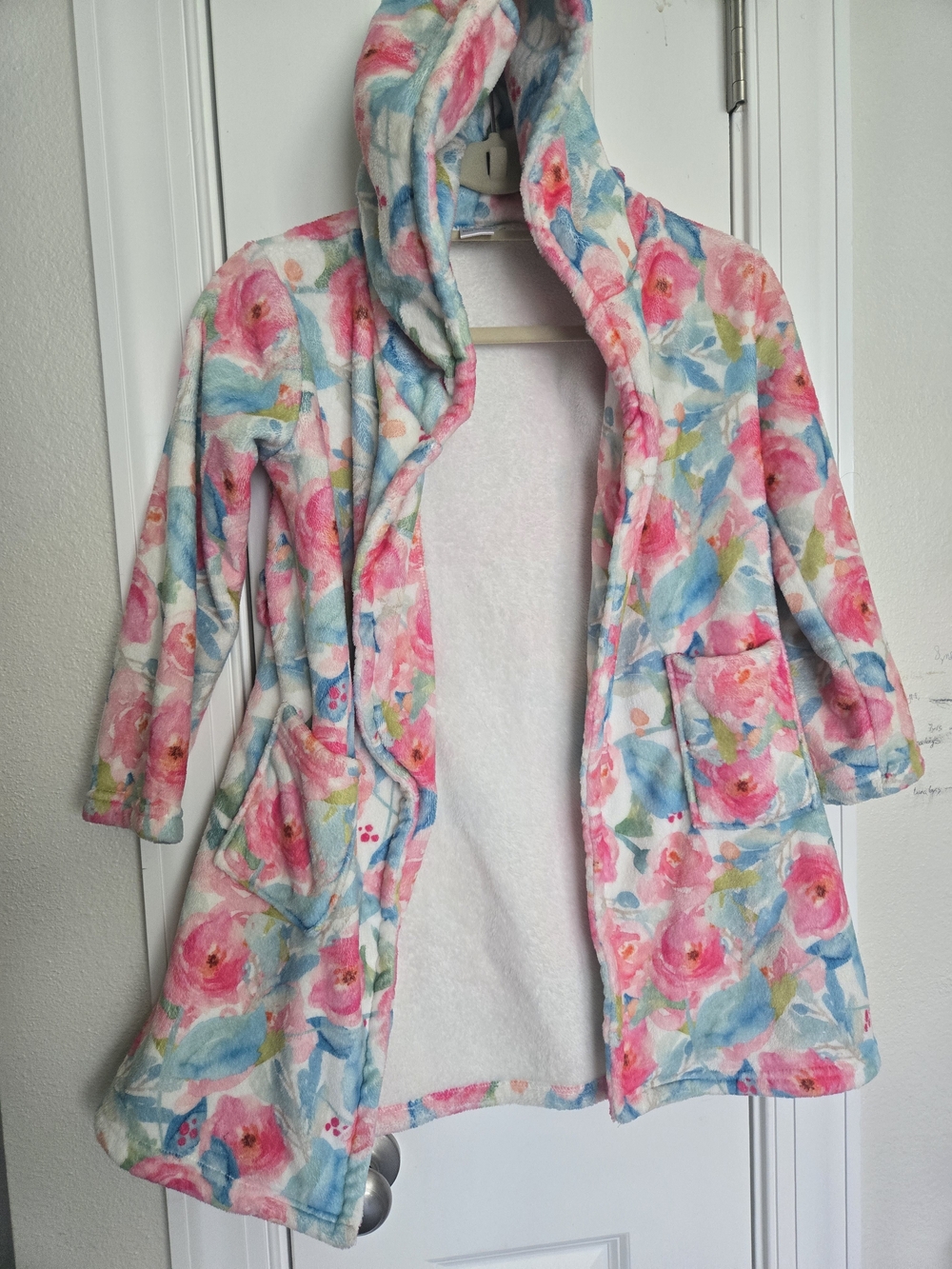 Girls Floral Hooded Robe in Pink & Blue